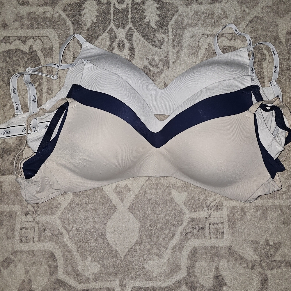 PINK wireless bra 36d